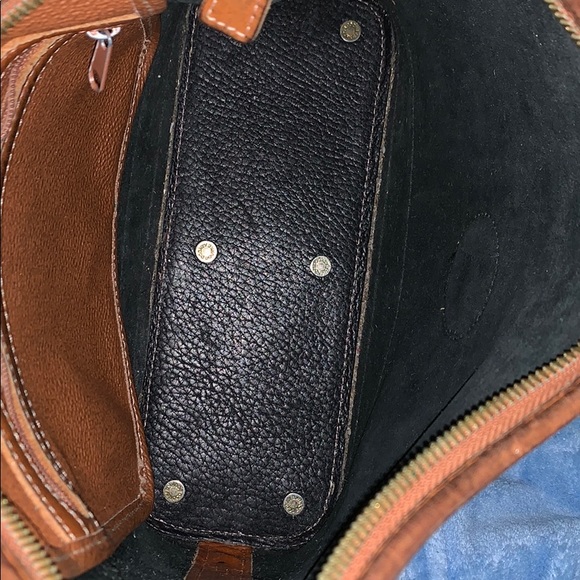 Meet your Posher, Kristin - All Items Smoke Free - Picture 2 of 4